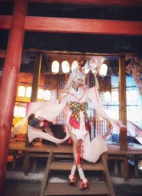 动漫老师胸乳动漫_1080高清迅雷在线观看